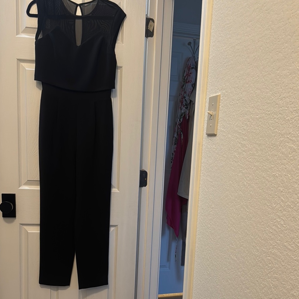 Elegant Black Sleeveless Jumpsuit